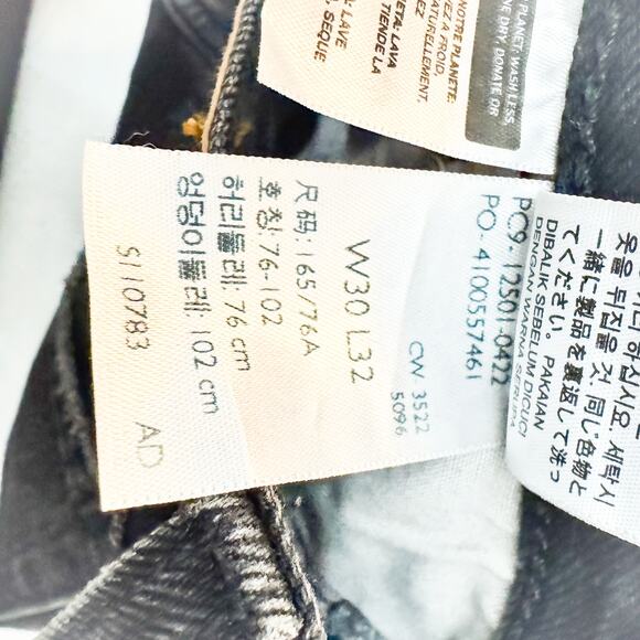 Levi's 501 Black Charcoal Straight Denim Jeans Button Fly Ripped Size 30 x 32 - Picture 6 of 8